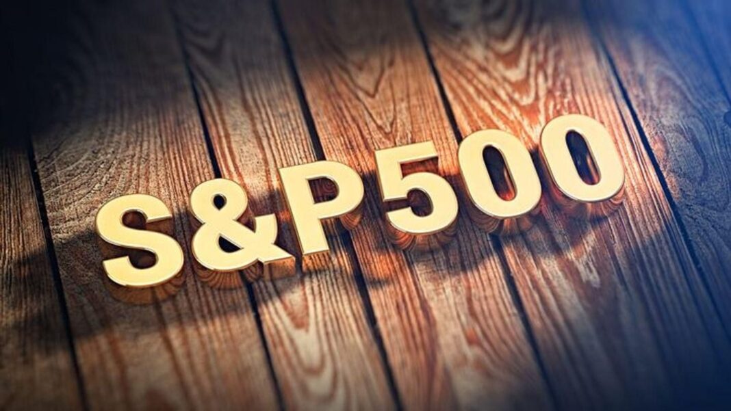 S&P 500 досягає нового максимуму