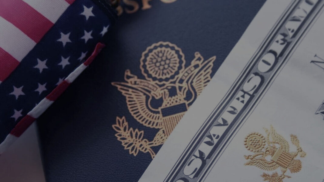 Добровільна депортація з США