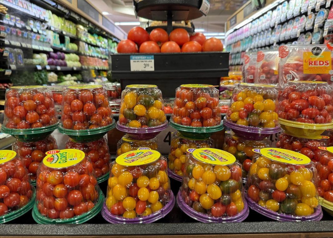 Дії Трампа вже викликали зростання цін на продукти